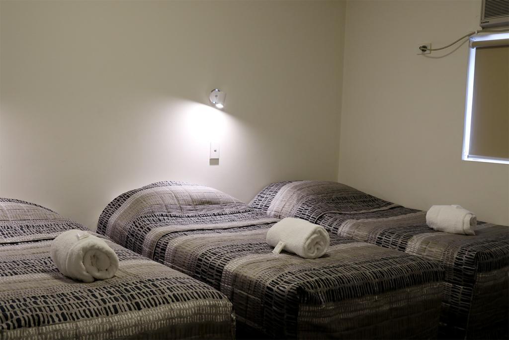 Arena Hotel  Chullora Kamer foto